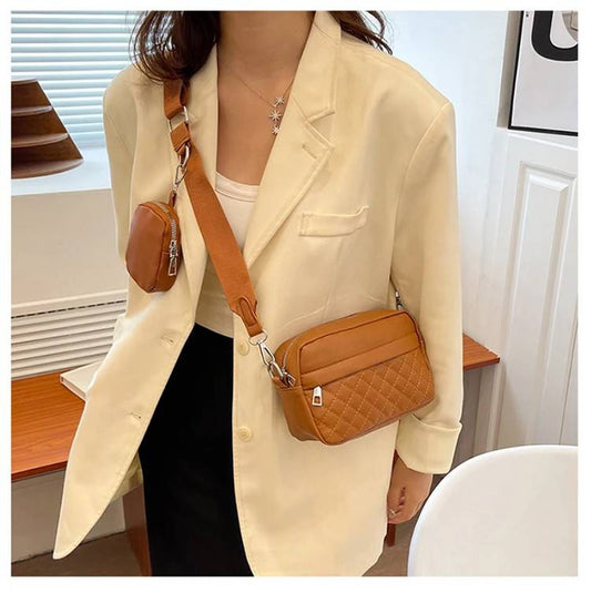 QUILTED BAG WITH COIN POCKET (QBR)