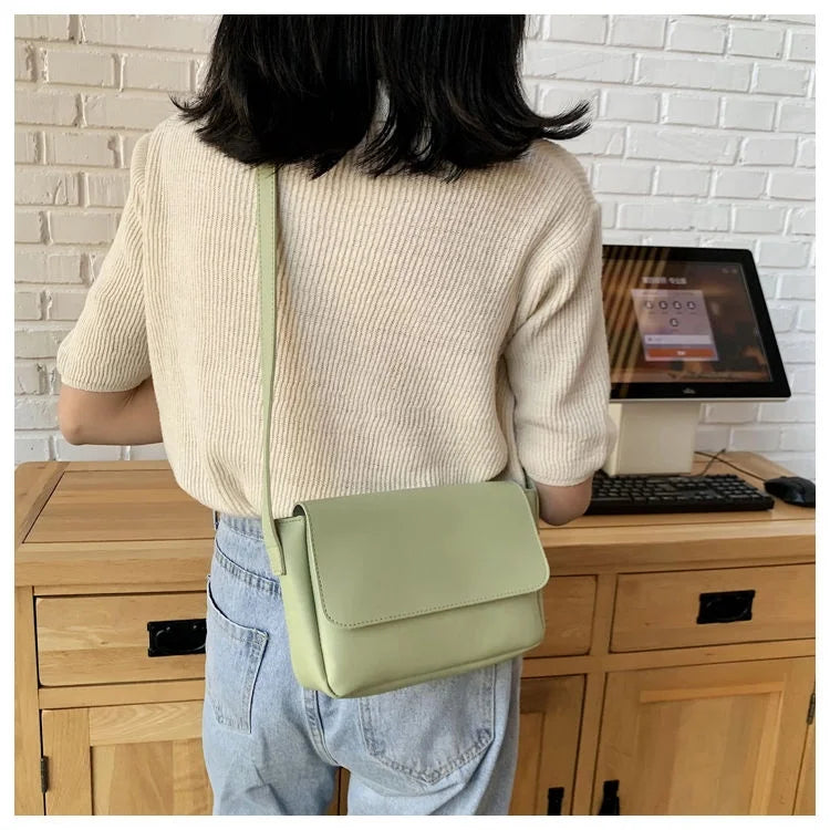 ADJUSTABLE STRAP PLAIN MAGNETIC BUTTON BAG - (57-GR)