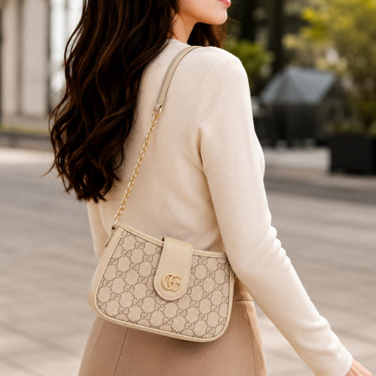 GUCCI CROSSBODY BAG (GG)