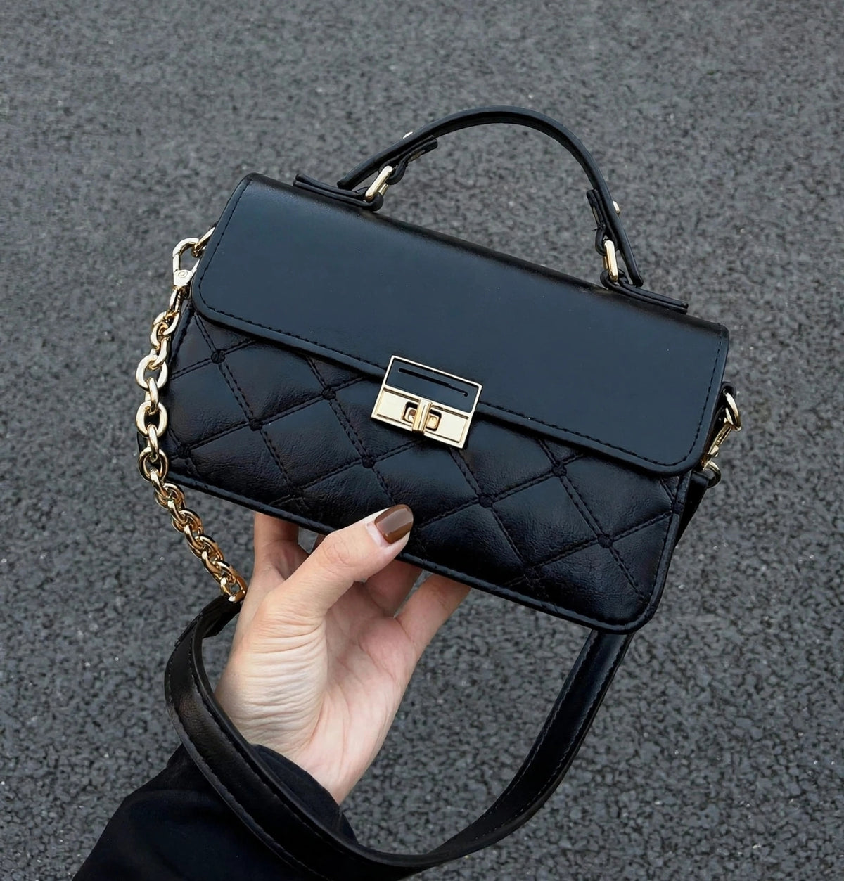 DIAMOND QUILT SHOULDER BAG (SPZ)