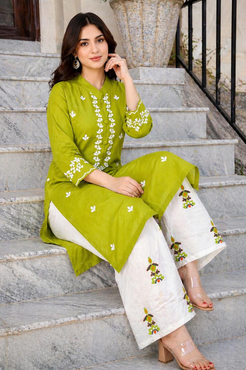 EMBROIDERED 2PC